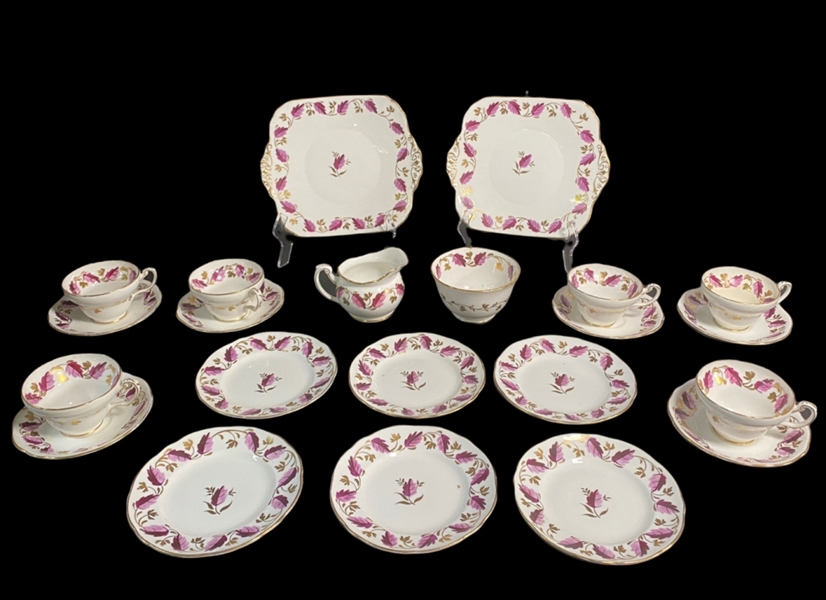 22 Piece Porcelain Tea Set
