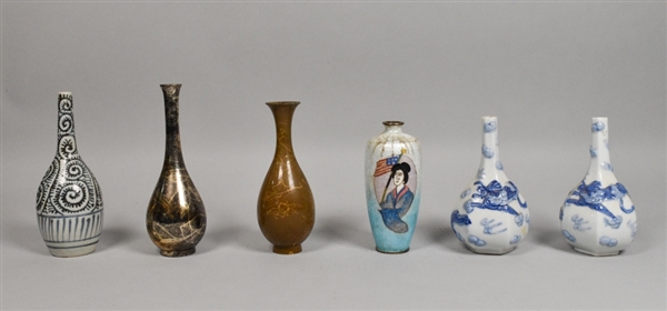 6 Japanese Vases