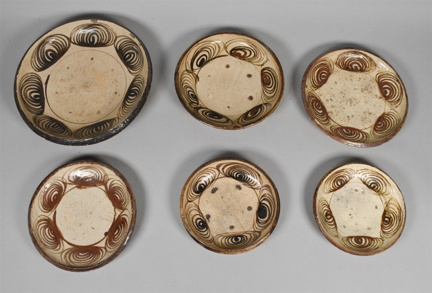 6 Japanese Horse Eye Pottery Plates & Bowls